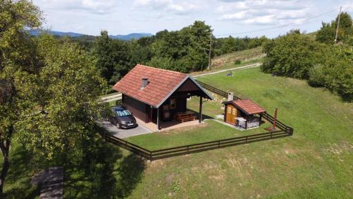 Robinzonski smještaj Green Peak - Housity