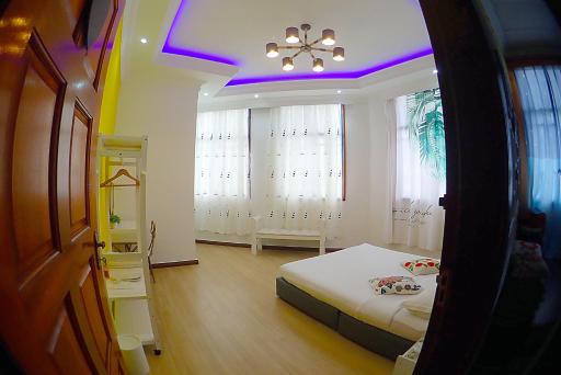 Moonlight Inn - Housity