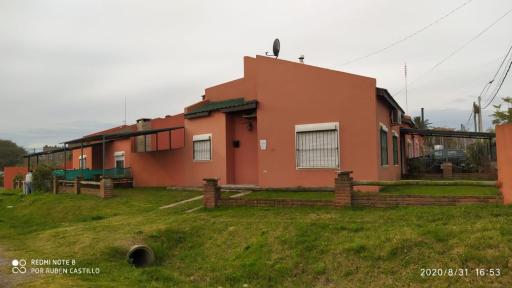 Completa casa en Colonia para 6 personas - Housity