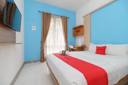 RedDoorz Syariah Plus @ Wisma Bougenville Karawaci - Housity