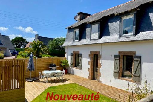 Maison Côte de Granit Rose avec Spa - Housity