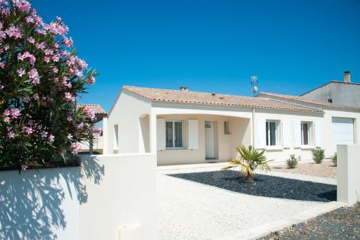 MAISON ENTRE LA ROCHELLE ET ROCHEFORT 3 ETOILES - Housity