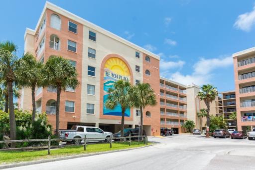 402 Beach Place Condos - Housity