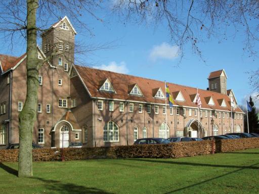 Onderwijshotel De Rooi Pannen Tilburg - Housity