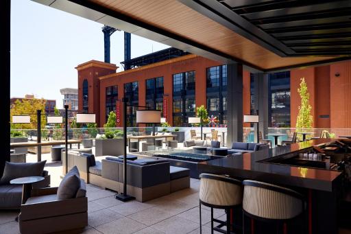 Live! by Loews - St. Louis - Housity
