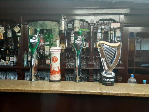 Railway Bar Accommodation - Housity