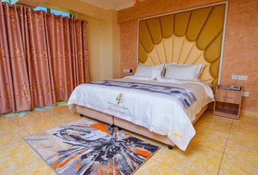 Deuts Four Seasons Hotel - Housity