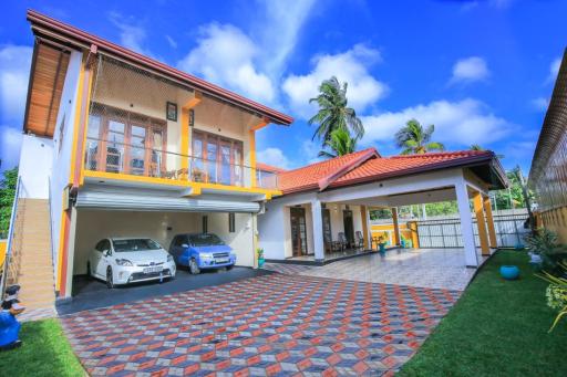 Negombo Andersson Luxury House - Housity