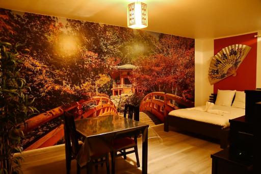 F1 entier Cosy style ASIATIQUE Montgeron, Proche Paris - Housity