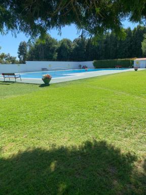 Apartamento con piscina en el centro de Sanxenxo - Housity