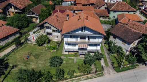 Kuća za odmor ŽIVKOVIĆ - STRMOSTEN - Housity
