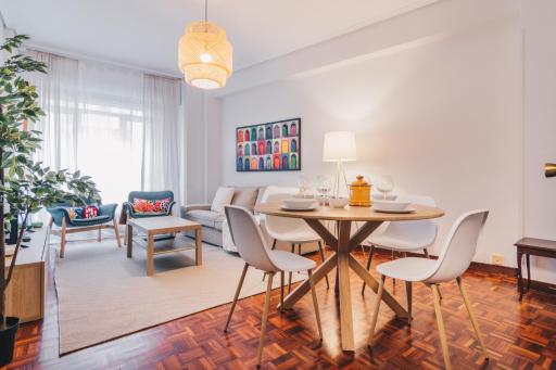 Funi apartment by People Rentals - Housity