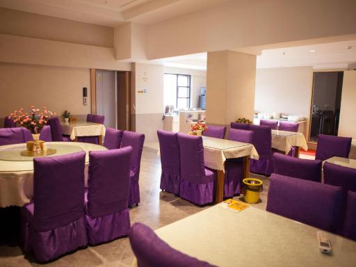 Lavande Hotel Shiyan Sanyan Branch - Housity