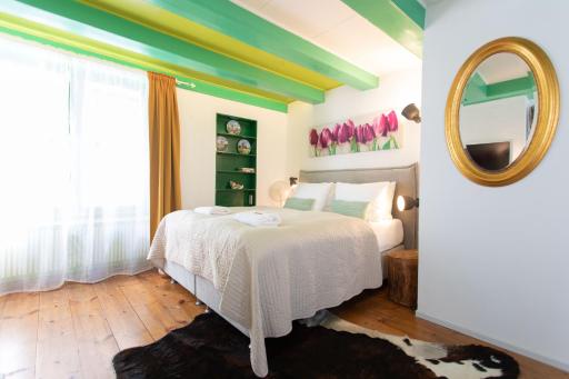 Tulip of Amsterdam - Housity