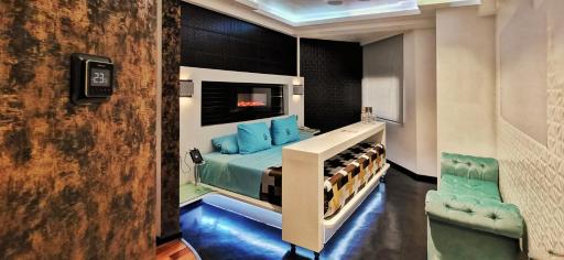 Hotel Lua - Housity