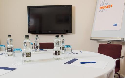Holiday Inn Express Tamworth, an IHG Hotel - Housity