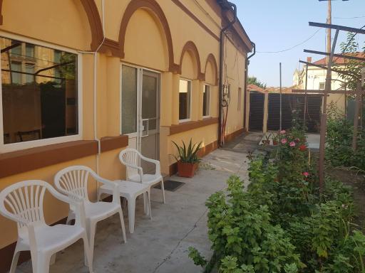 Anca's Guest House - Housity