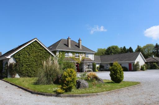 Adare Country House - Housity