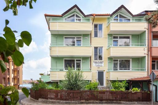 Guesthouse Sunny Dream - Housity