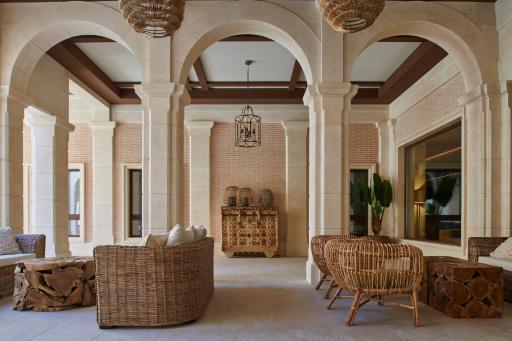 Ansares Hotel - Housity