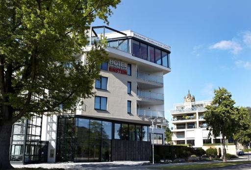EINSTEIN Hotel am Römerpark - Housity