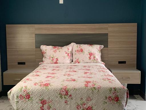 Stuart Hotel - Housity