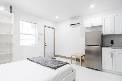 Modern Studio in Heart of Miami - Housity