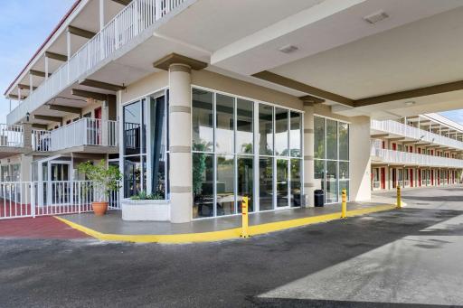 Rodeway Inn Clearwater-Largo - Housity