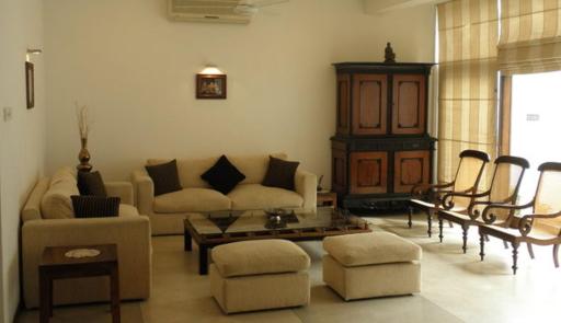 Star Class Comfort in Capital City - Housity