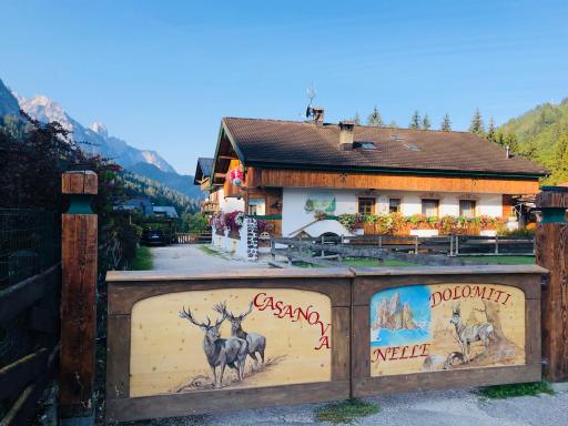 Casanova nelle Dolomiti - Housity