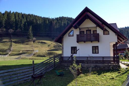 Pensiunea Daria Putna - Housity