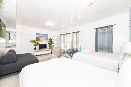 Apartments on Ocean Drive - Housity