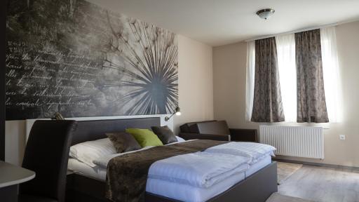 Főnix Apartman - Housity