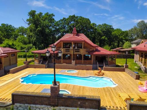Загородный комплекс Fort Pirnov Park - Housity
