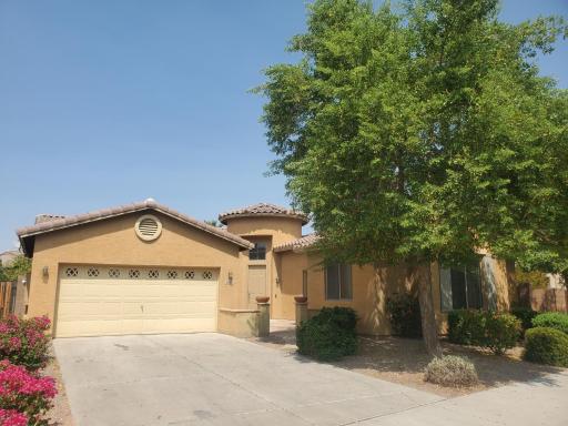 Phoenix II Minutes to Airport and Downtown - Housity