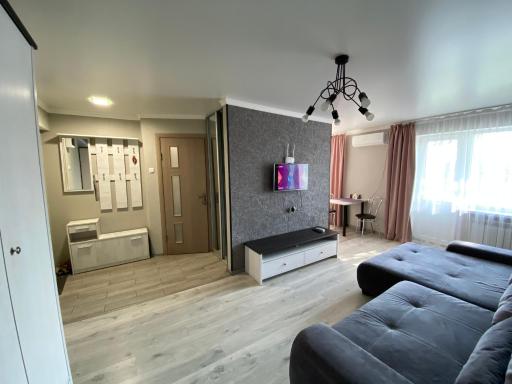 on boulevard of the World - Housity