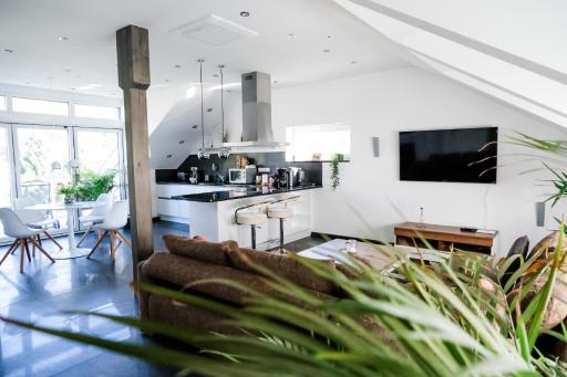 Modern Loft/Apartment near Bonn DTAG/DHL/UN - Housity