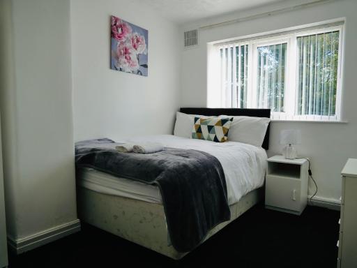 Reddish comfort house - Housity