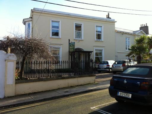 Windsor Lodge B&B - Housity