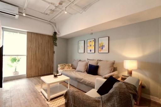 Sunshine Apartment - Housity