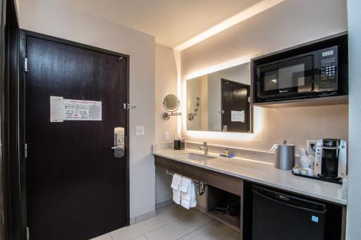 Holiday Inn Express Spokane-Downtown, an IHG Hotel - Housity