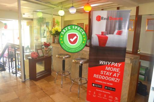 RedDoorz near SM Puerto Princesa - Housity