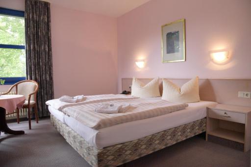 HOTEL-RESTAURANT-SPITZKRUG - Housity