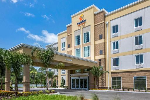 Comfort Suites Daytona Beach-Speedway - Housity