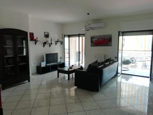 Lucy in the Sky - Housity