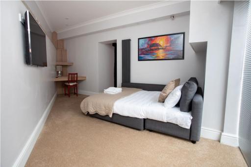 The Vanguard York - Private Residence - Housity
