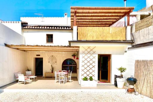 Al Vicoletto - Genuine Hospitality & Private Parking - Housity