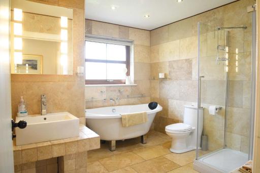 Crofters Cottage - Housity