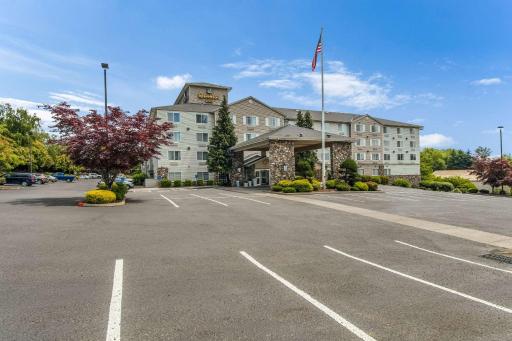 Quality Inn - Housity