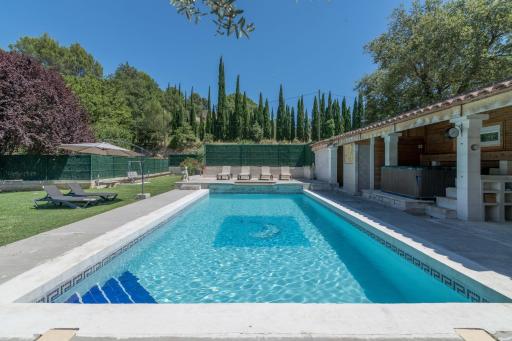 Villa luxueuse a Oppede + Jacuzzi - Housity